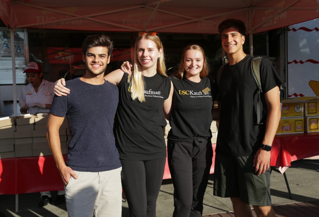 Students pose for a photo at the Fall 2018 OPEN FLOOR event.