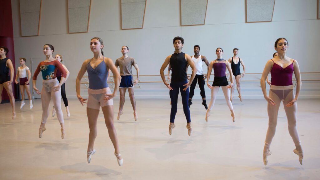 The Class of 2021 in ballet class.