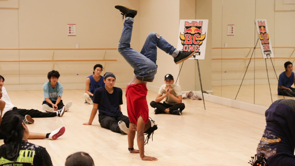 B-boy Neguin in a handstand