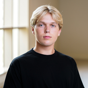 Headshot of Landon Spurbeck, USC Kaufman Class of 2028.